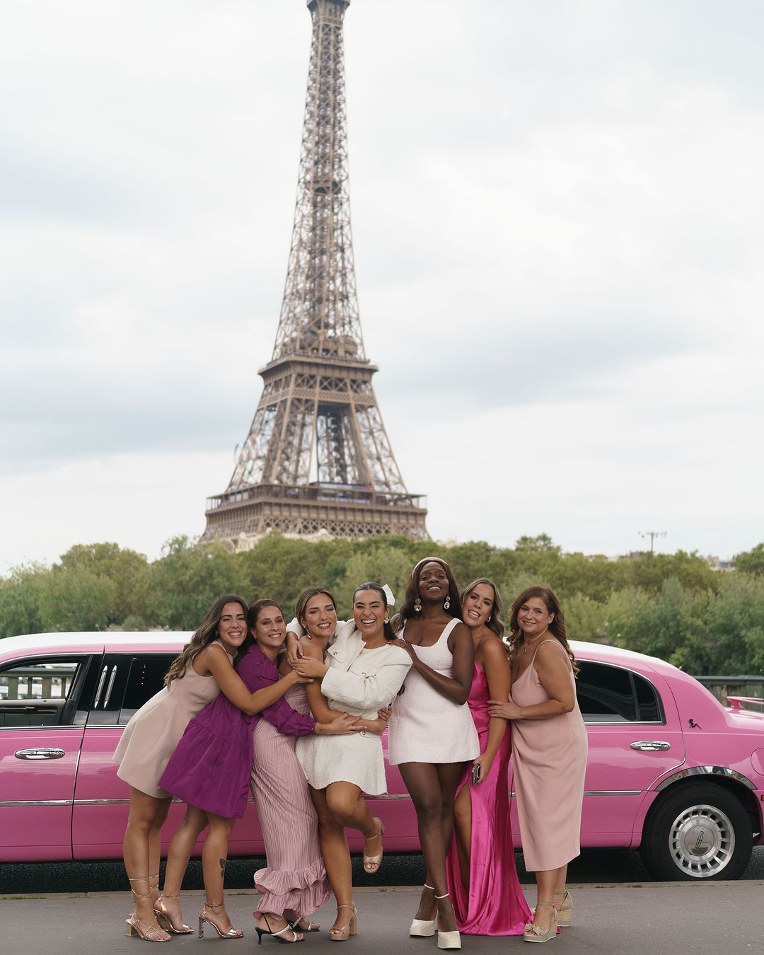 We're pretty in pink: a despedida épica de Patrícia Pinto Lopes em Paris!