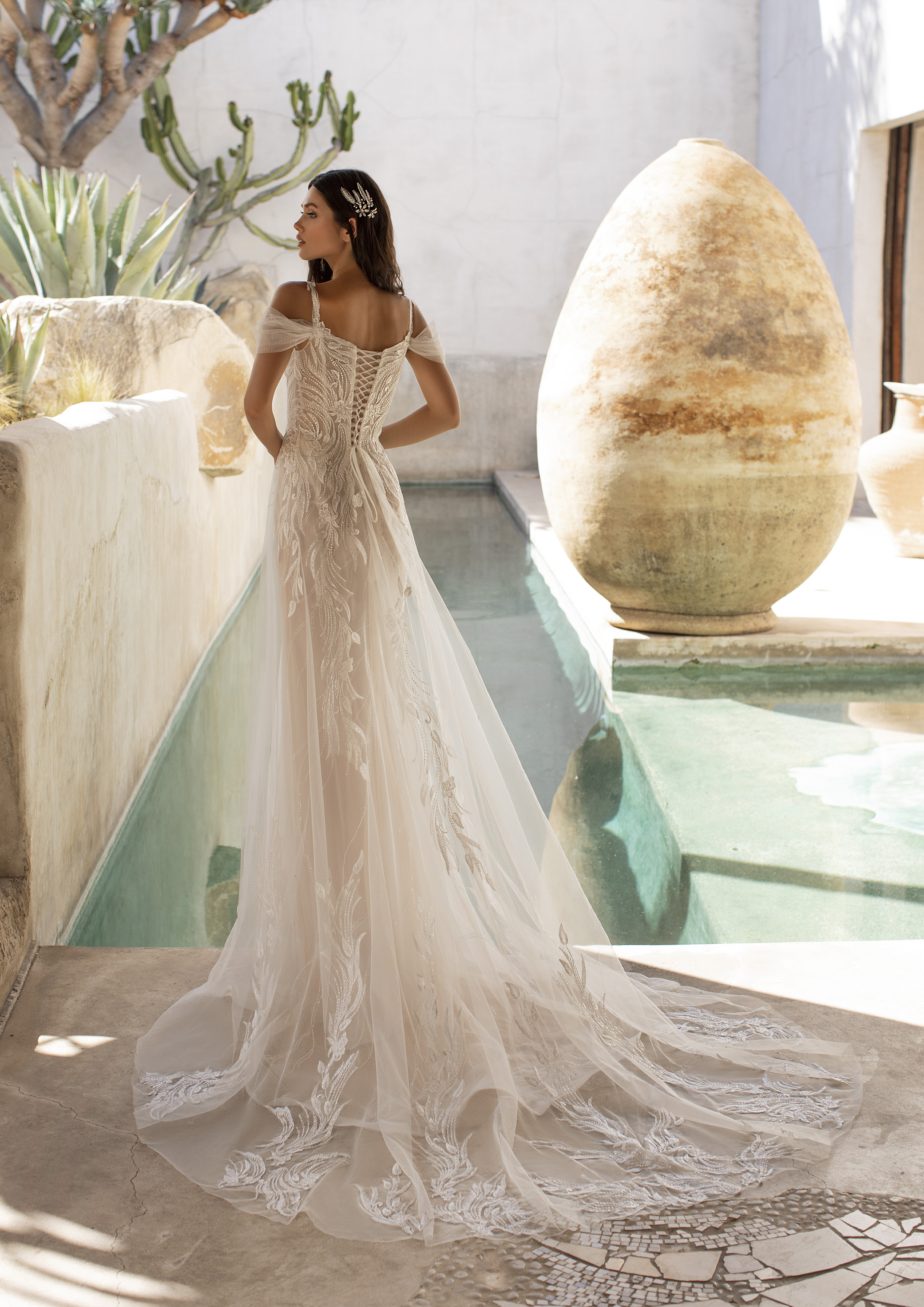 Vestido de noiva modelo Hunter da coleção Pronovias 2021 Cruise Collection