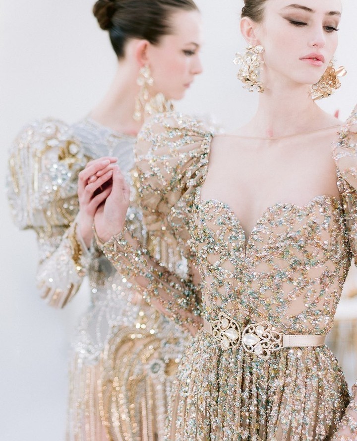 Créditos: ELIE SAAB