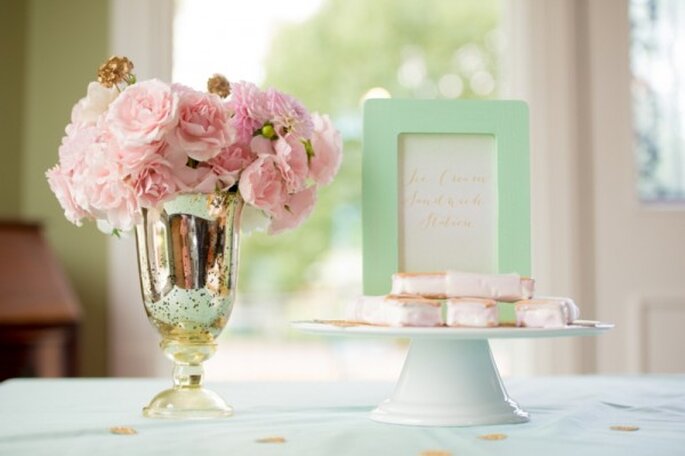 Romántica decoración de boda en colores menta, rosa y dorado - Foto Twila's Photography Romántica decoración de boda en colores menta, rosa y dorado - Foto Twila's Photography