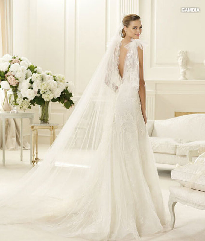 Pronovias Faça já a sua marcação para experimentar o seu vestido favorito!