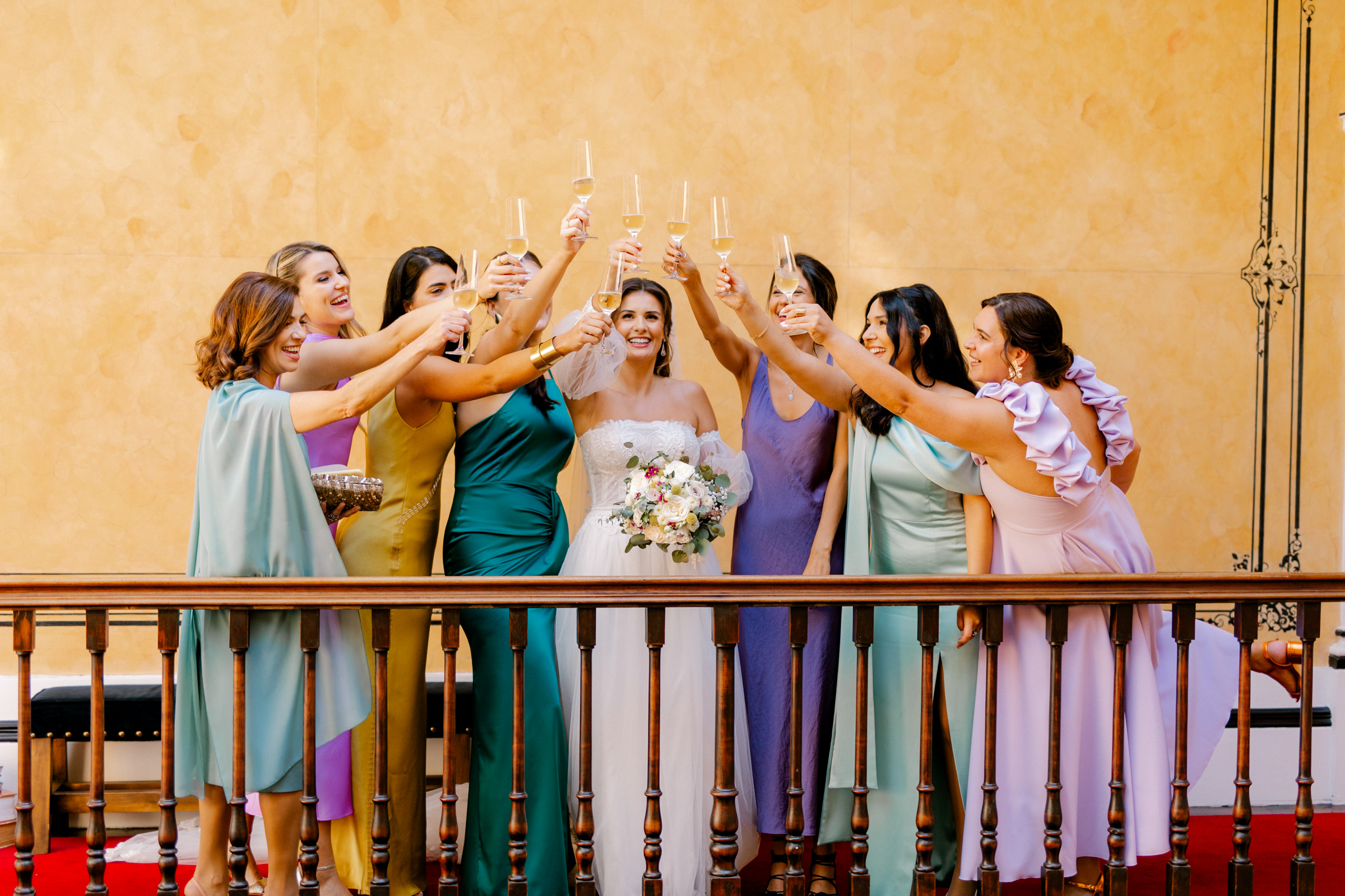 Protocolo de casamento: as regras que todos os convidados devem conhecer (e porque o vermelho é controverso)
