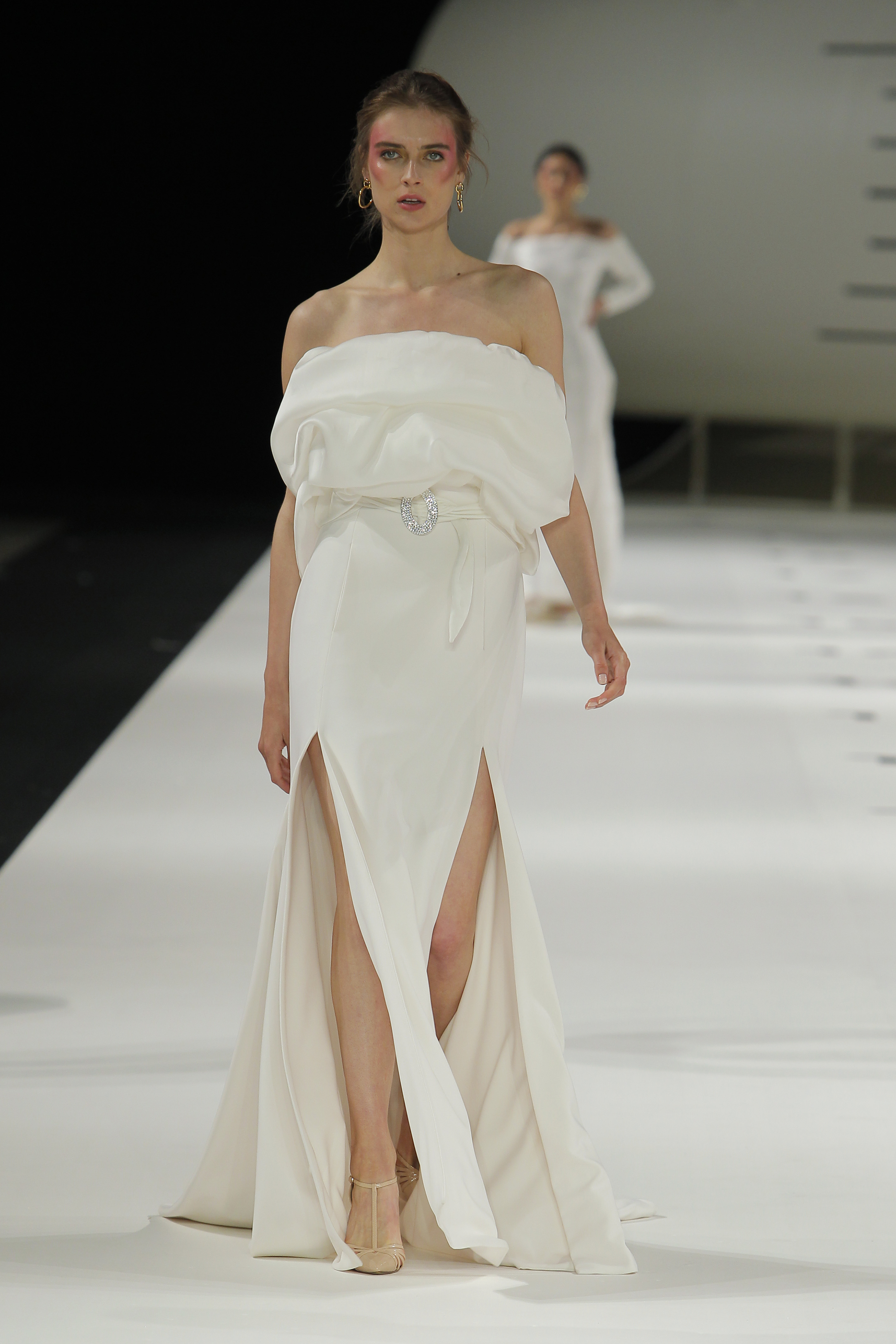 YolanCris. Créditos: Barcelona Bridal Fashion Week