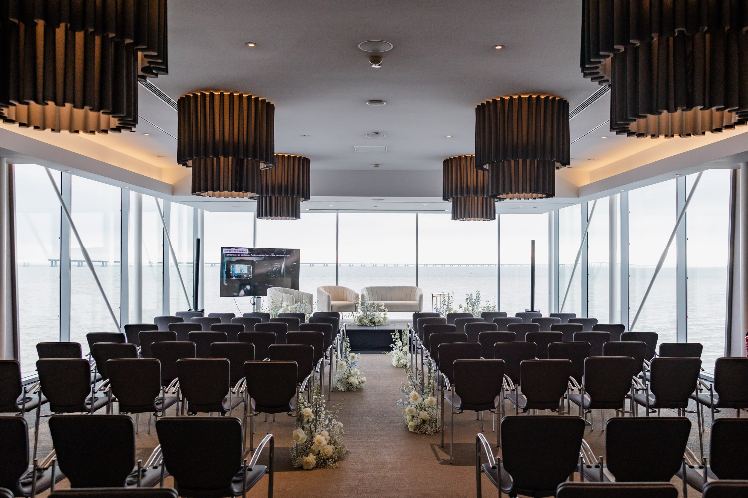 Foto: Tiago Brás Fotografia. XVI Edição Zankyou Wedding Club x Myriad by Sana Hotels