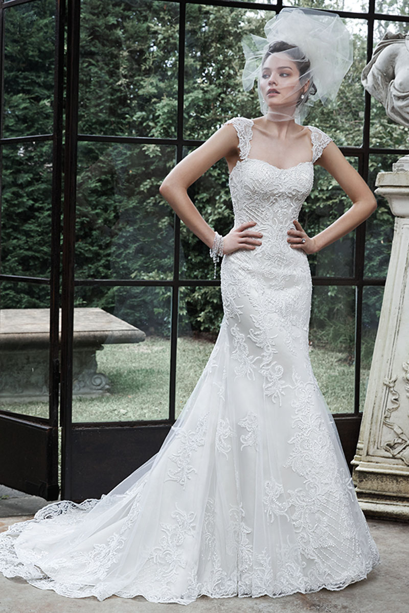 <a href="http://www.maggiesottero.com/dress.aspx?style=5MS645" target="_blank">Maggie Sottero</a>