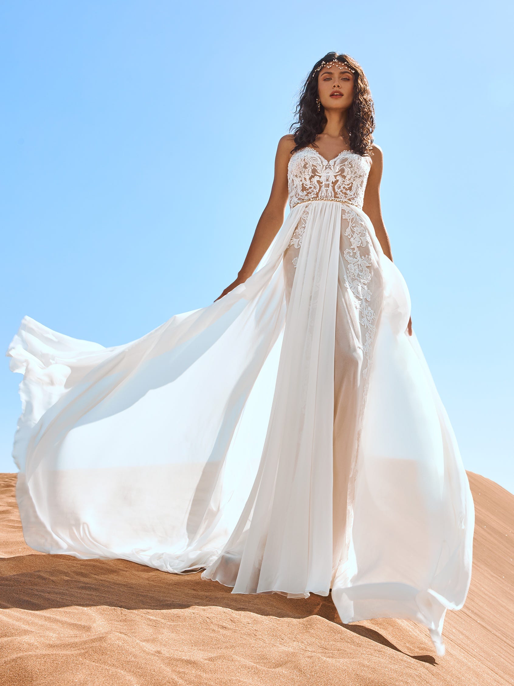 Pronovias