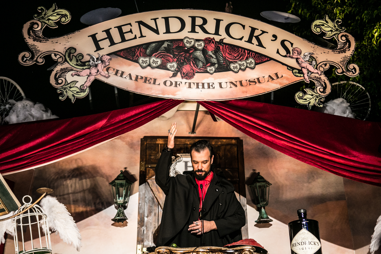 Hendrick’s Unusual Wedding de Lady Rose & Sir Pepino