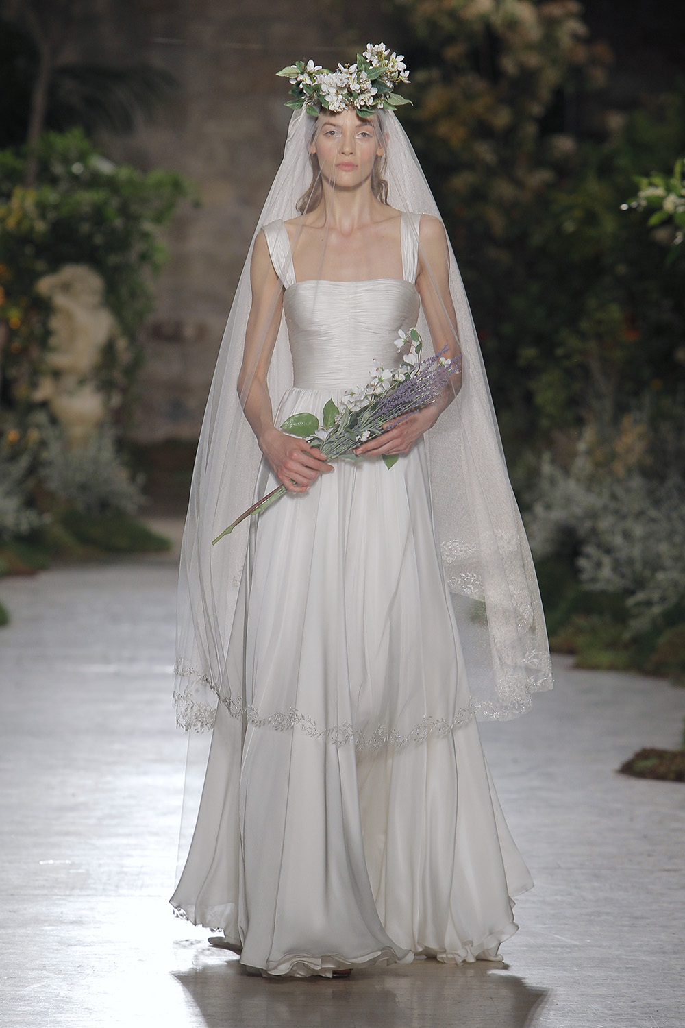 Reem Acra. Créditos: Barcelona Bridal Fashion Week