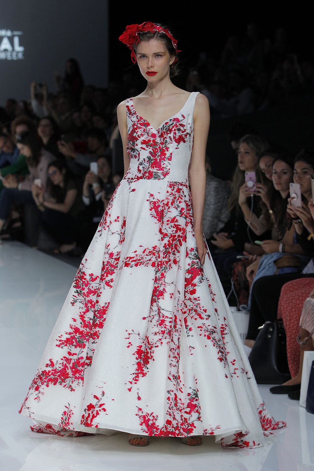 Credits: Barcelona Bridal Fashion Week