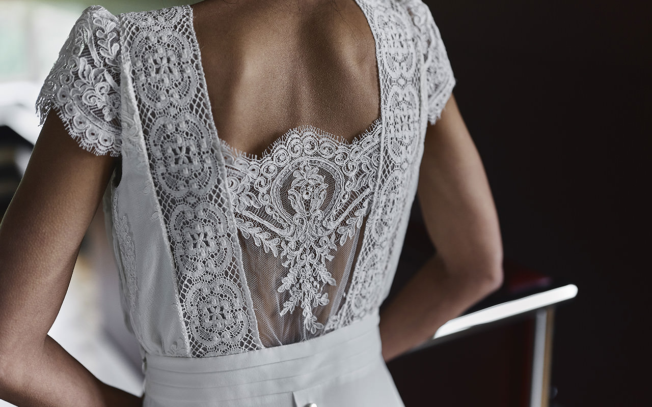 Robe Welles & couronne Dorothée Flores. Créditos: Laure de Sagazan
