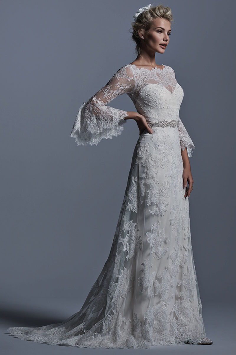 <a href="http://www.sotteroandmidgley.com/dress.aspx?style=5SR612" target="_blank">Sottero &amp; Midgley</a>