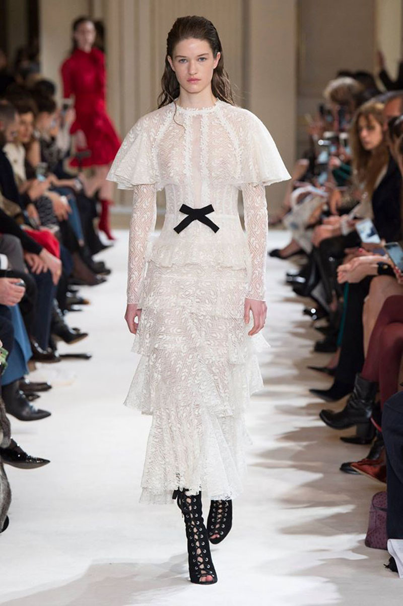 Créditos: Giambattista Valli Facebook