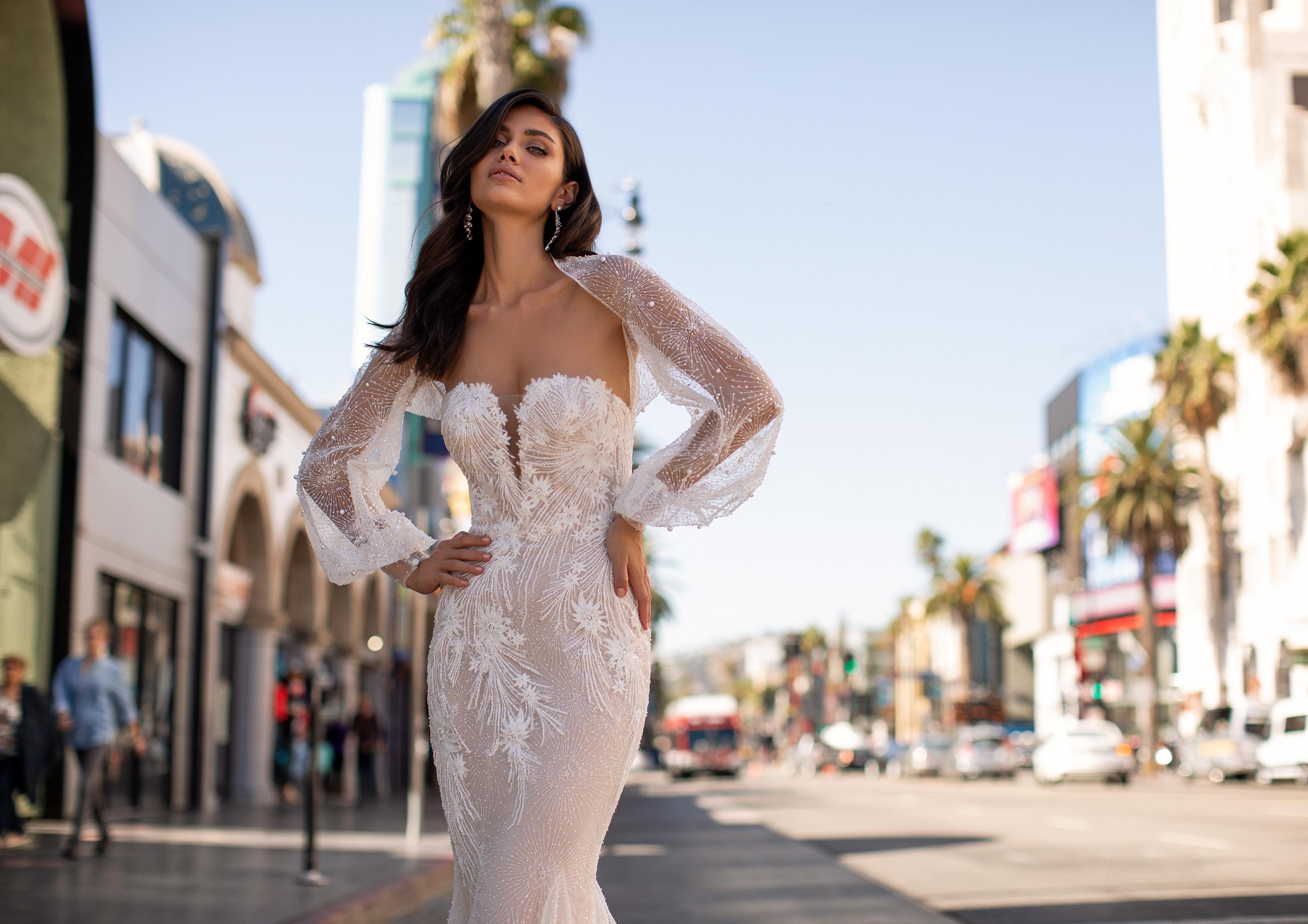 Vestido de noiva modelo Lansbury da coleção Pronovias 2021 Cruise Collection