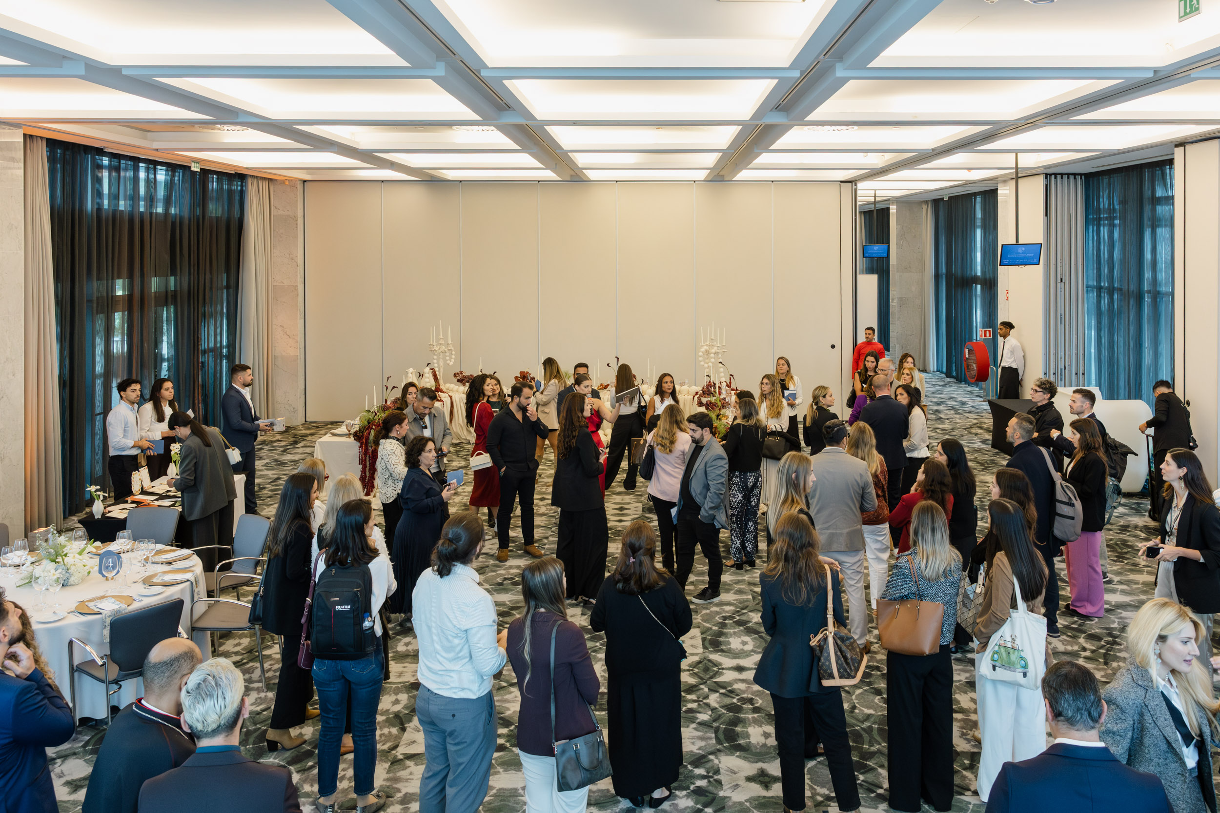 Foto: Tiago Brás Fotografia. XVI Edição Zankyou Wedding Club x Myriad by Sana Hotels