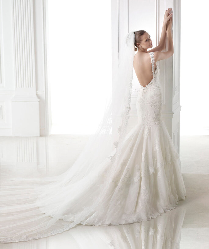 <a href="http://zankyou.9nl.de/nfw4">Peça a sua marcação para provar a nova Colecção Pronovias 2015.</a>