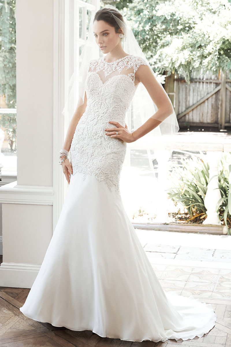 <a href="http://www.maggiesottero.com/dress.aspx?style=5MT659" target="_blank">Maggie Sottero</a>