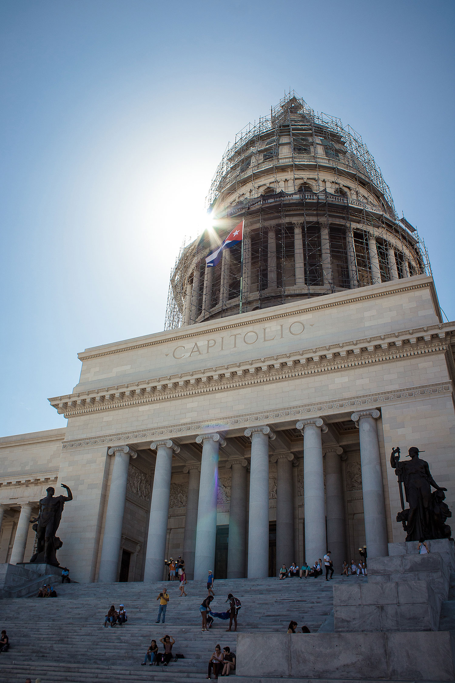 Capitólio, Havana. Créditos: Louis Renaudineau via Unsplash