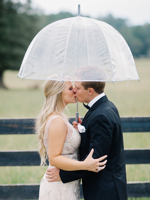 casamento chuva