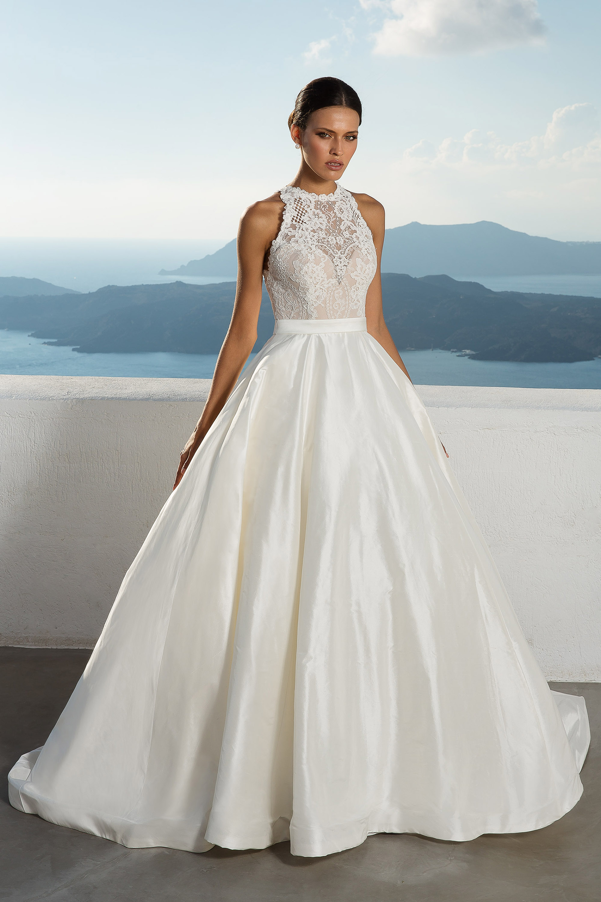 Style 88001. Credits: Justin Alexander