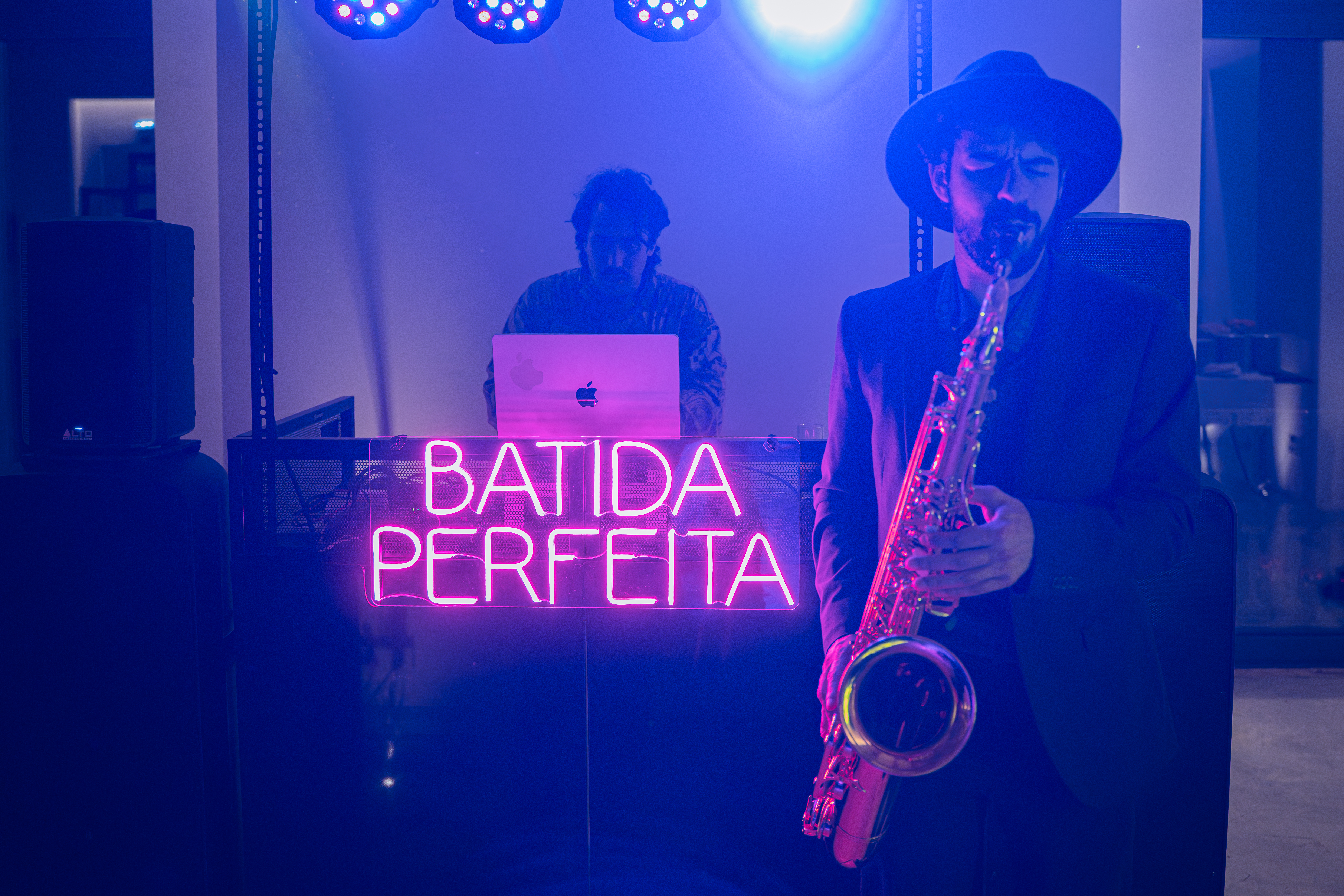 Batida Perfeita - Live Music & Dj