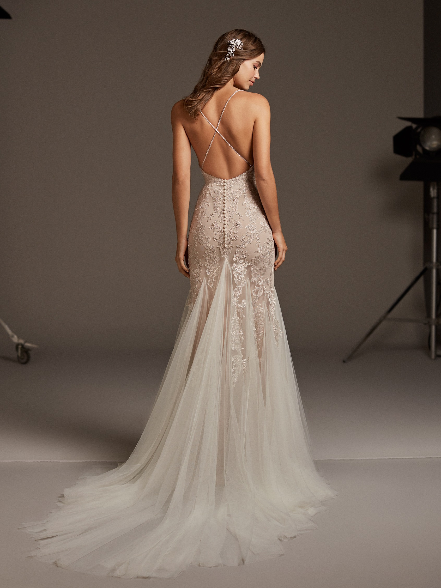 Créditos: Halley, Pronovias