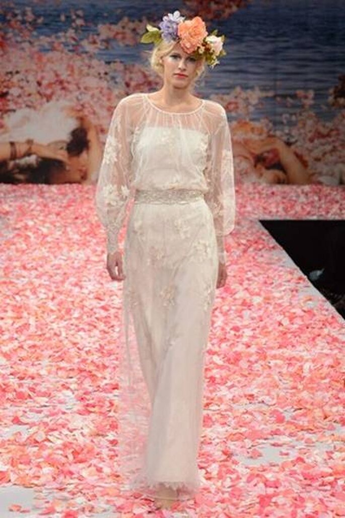 São como fadas num jardim encantado, as noivas by Claire Pettibone. A colecção Outono 2013 traz-nos mais vestidos de noiva delicados e aquele vintage appeal tão característico da estilista.