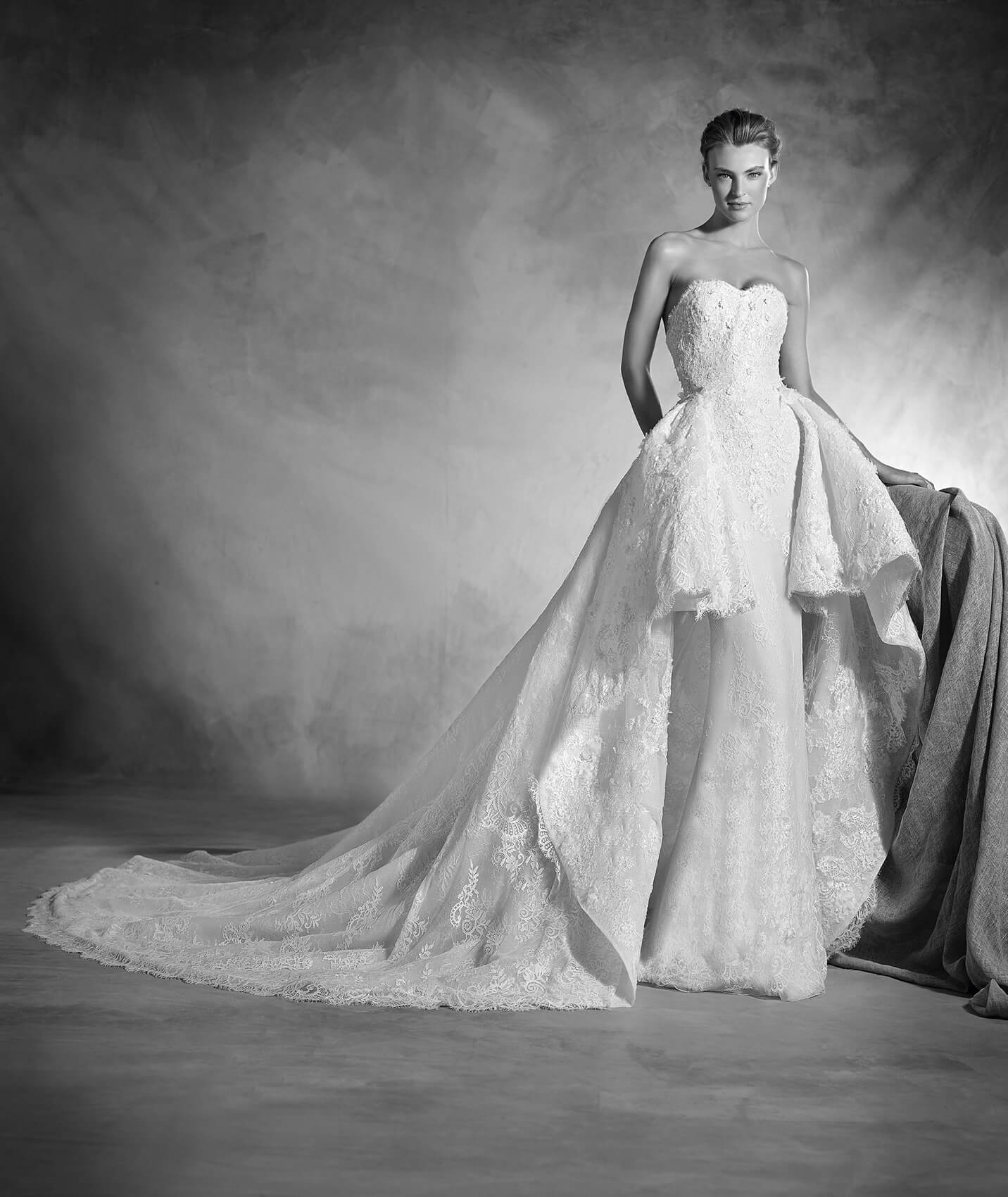 Credits: Atelier Pronovias