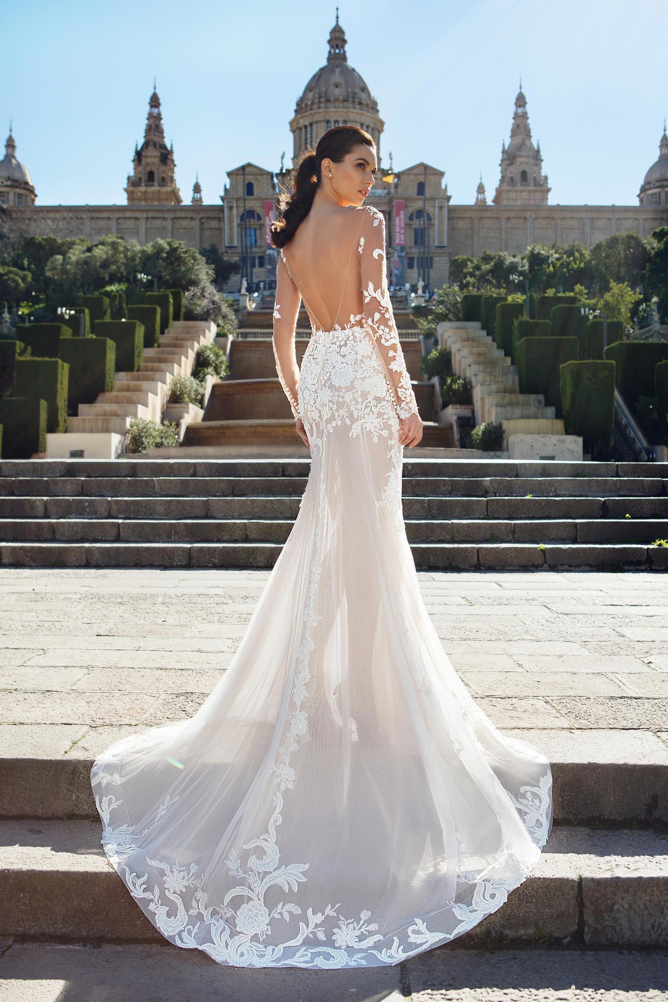 Ais d'Amor Bride's Closet