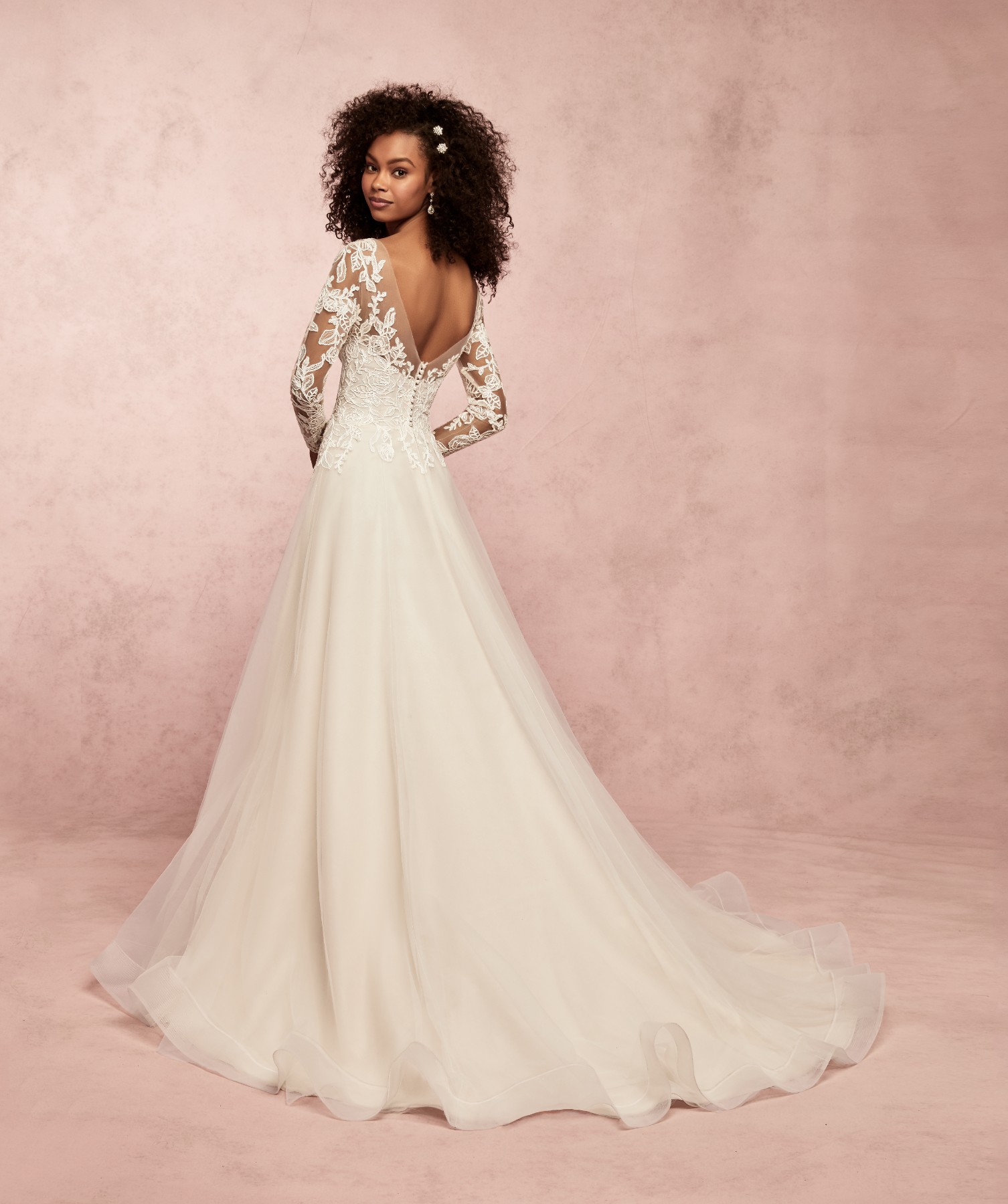 <a href="https://www.maggiesottero.com/rebecca-ingram/rina/11906">Rina</a> Credits: Rebecca Ingram.