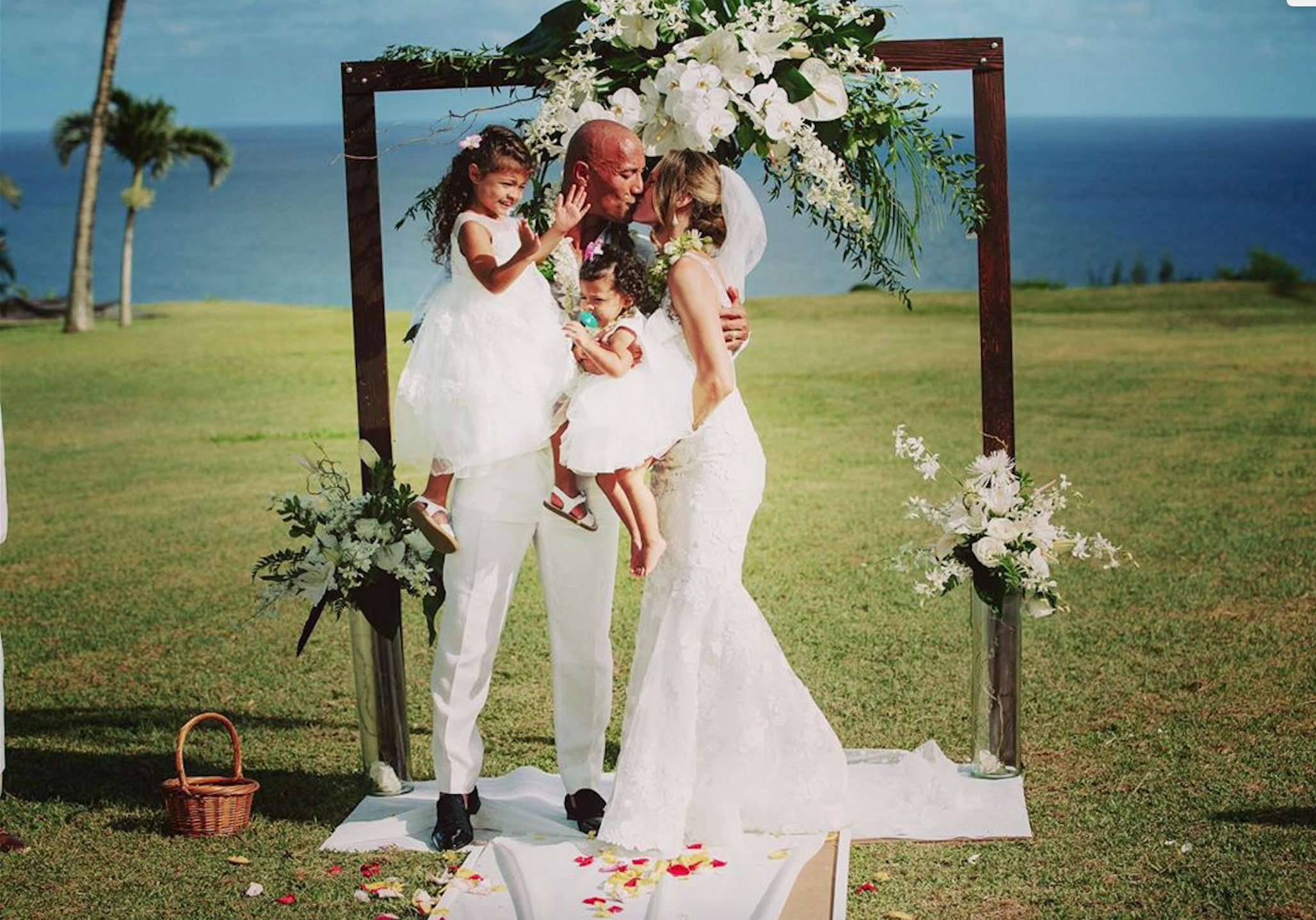 Casamento de Dwayne Johnson &amp; Lauren Hashian | Foto via IG @therock