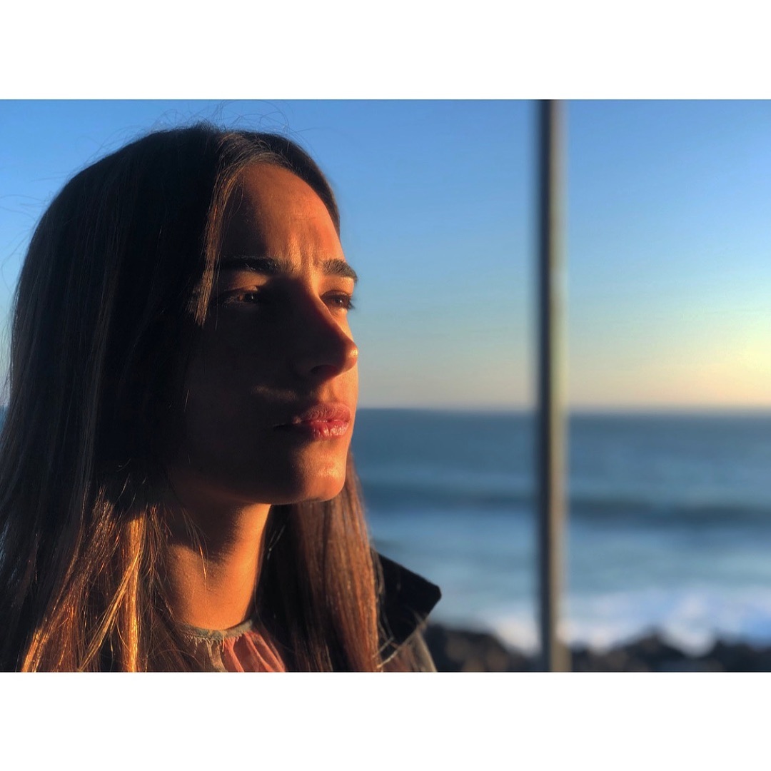 O dia da minha mulher é no dia do pai e o dia do pai é no dia da minha mulher. - Pai, opto por postar uma foto da minha mulher, porque o pai não é tão bonito e no dia que vier ao instagram outra vez, é Natal. Parabéns à minha mulher. P.s- Pai, obrigado por teres ido com o meu carro à oficina.