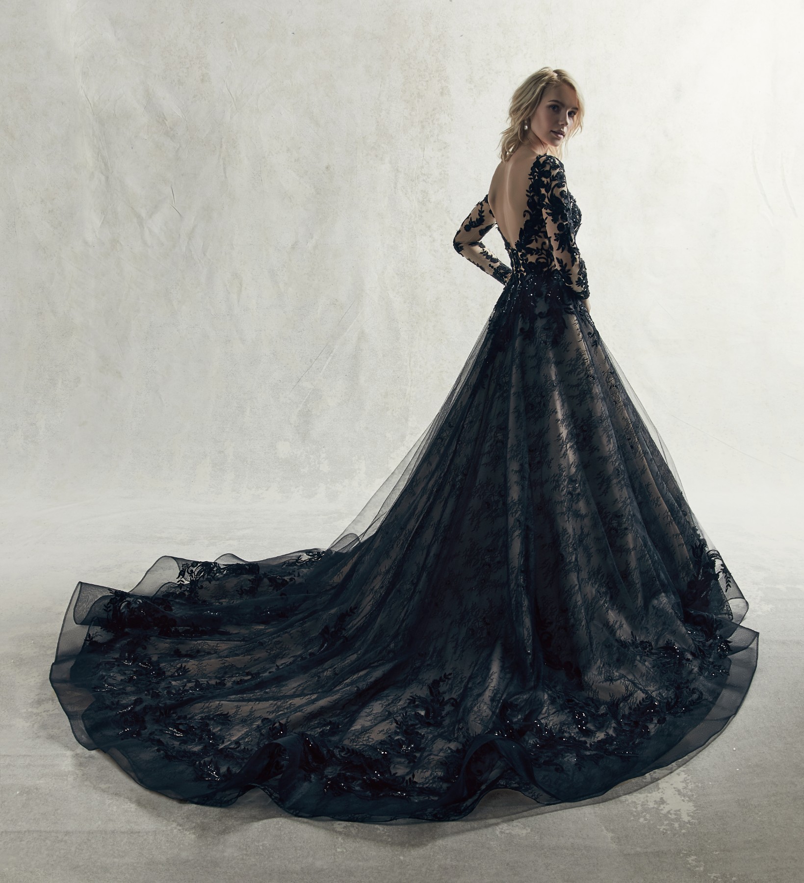 <a href="https://www.maggiesottero.com/sottero-and-midgley/zander/11869">Zander</a> Credits: Sottero & Midgley.