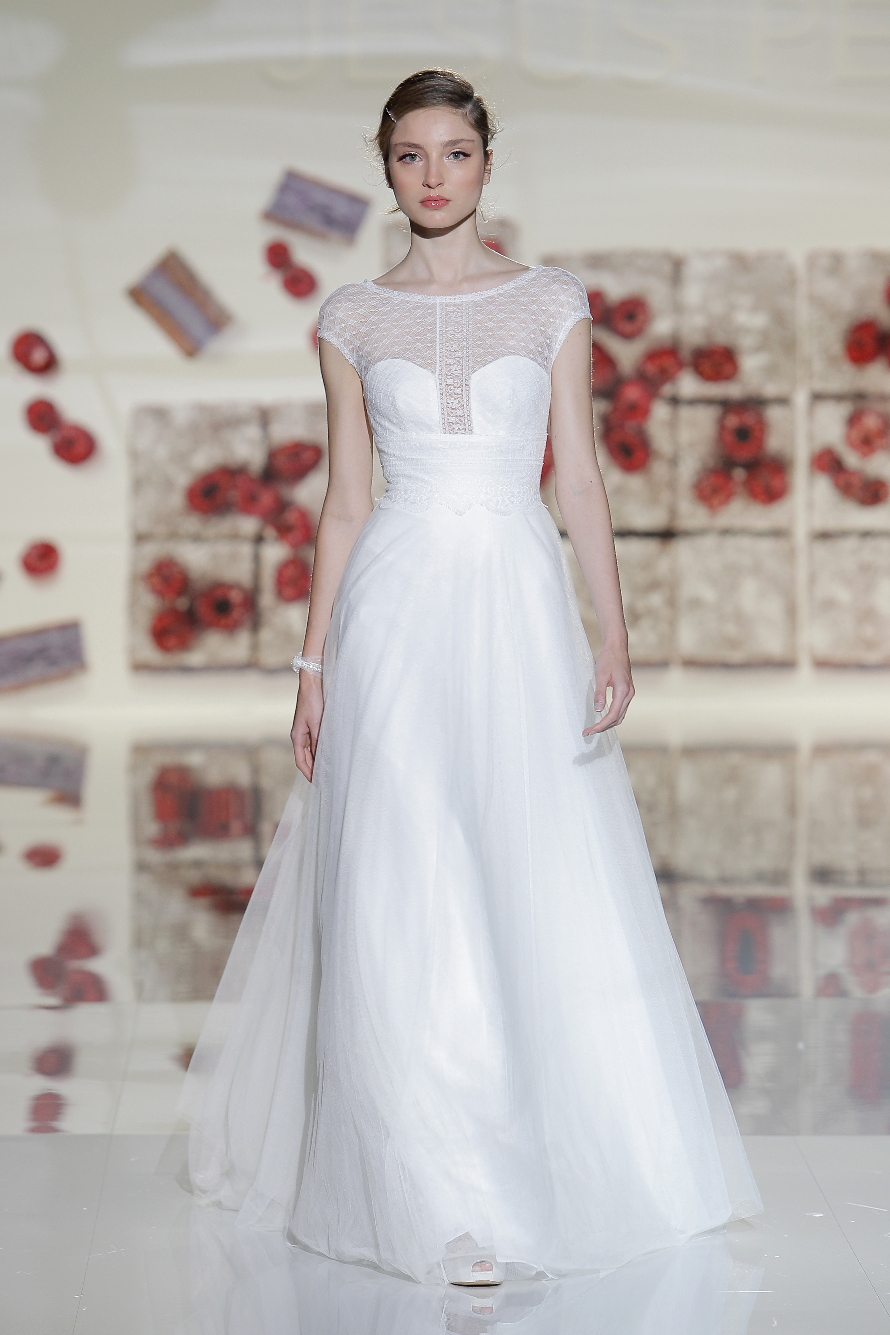 Credits: Barcelona Bridal Fashion Week