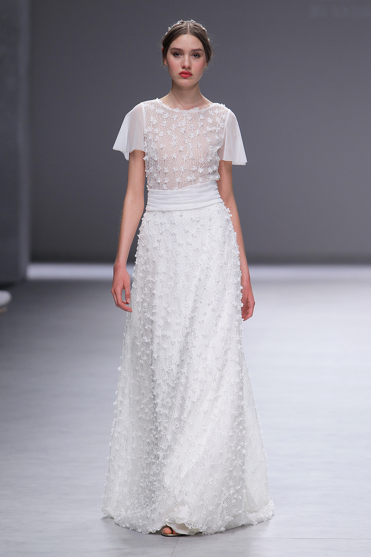 Esther Noriega. Credits: Barcelona Bridal Fashion Week