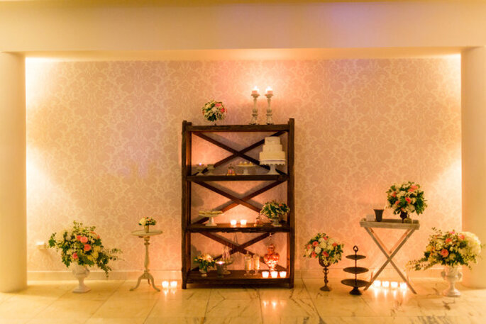 Boda romántica en Portugal. Foto: André Teixeira, Brancoprata